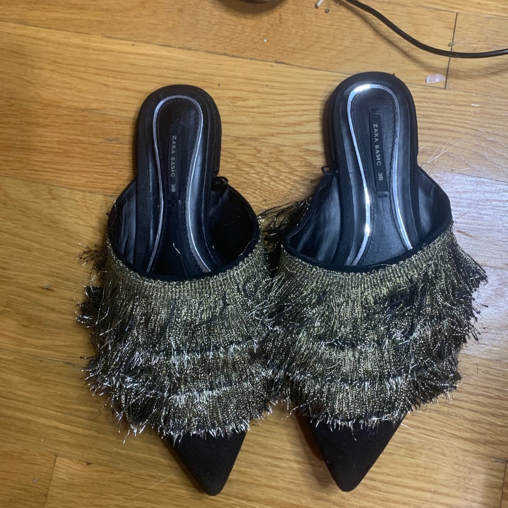 Pointy mules